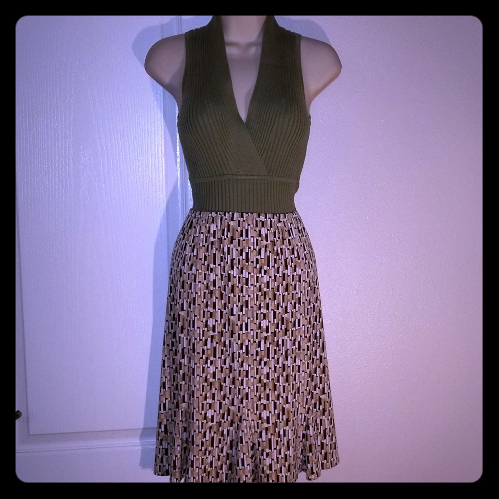 LAST CHANCE SALE 04/30! Bay Studio Midi Skirt